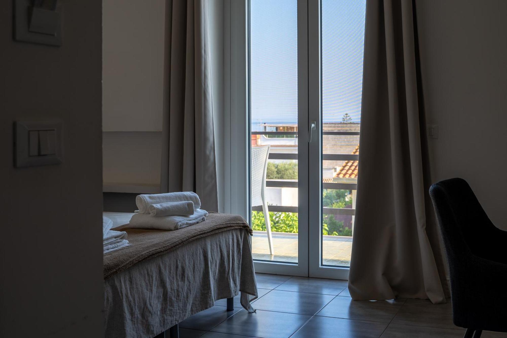 Villa Angela Suite Taranto Exterior photo